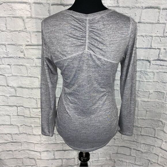 Athletic works Longsleeve scoopneck hi low stripe top w/scrunch sides sz Small - Picture 12 of 12